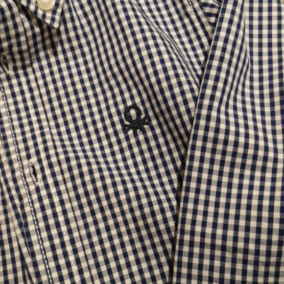 Benetton button down shirt -boys size 4-5 - Picture 4 of 7